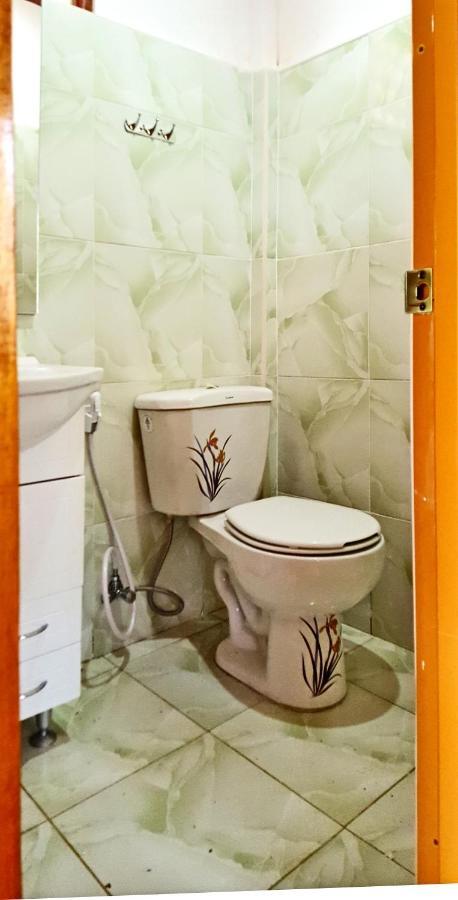 Mj Room Rental Mahogany Dauis Luaran gambar